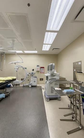 Procedure room with imaging equipment